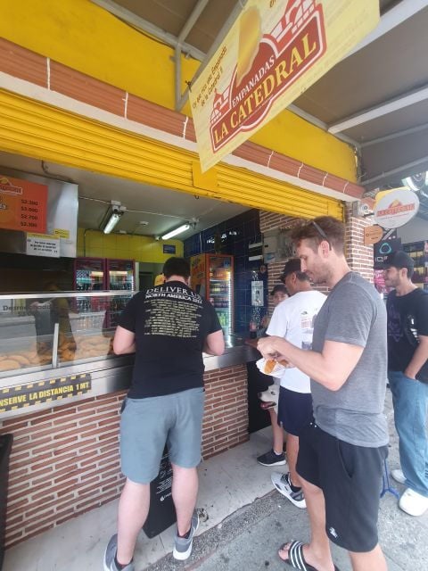 Medellin: Insider City Tour - Local Experience and Guides