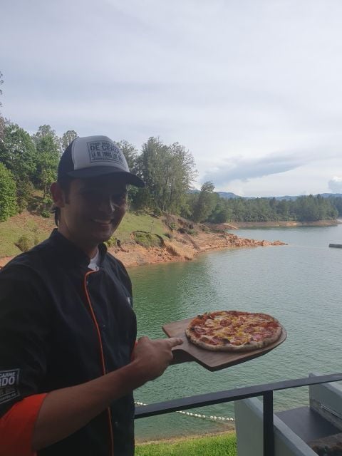 Medellin: Insider City Tour - Customer Satisfaction and Service