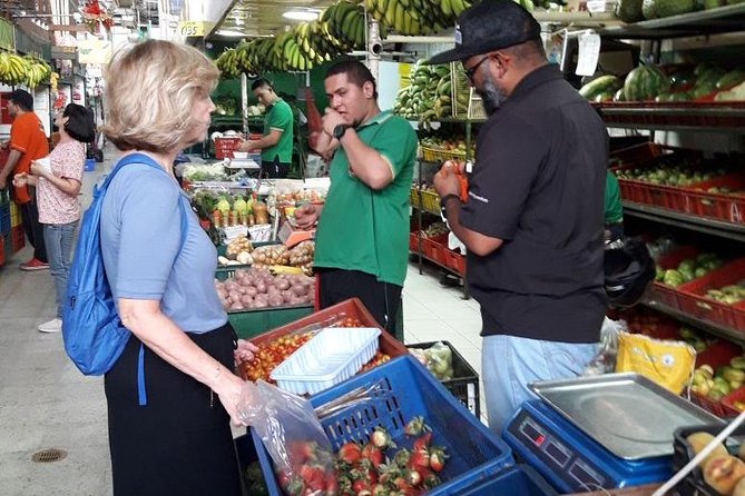 Medellín Local Market Places - Immersive Colombian Flora Encounter