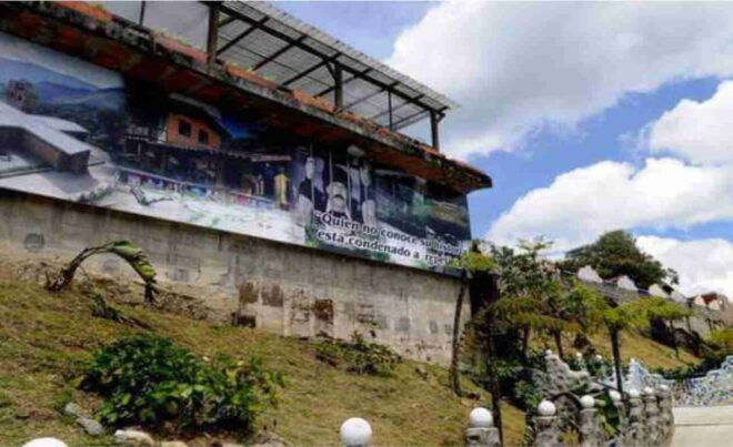 Medellín: Pablo Escobar & Comuna 13 Full-Day Tour With Lunch - Inclusions