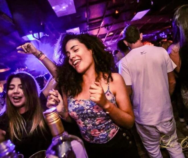 Medellin: Poblado Nightlife, Bars, Clubs, & Bilingual Host - Experience Medellíns Bars and Clubs