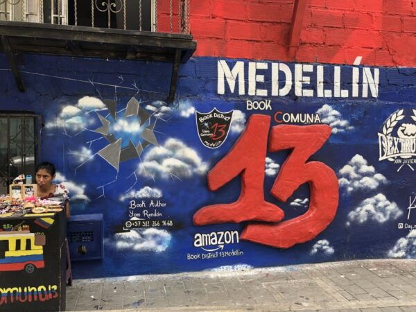 Medellín: Private Comuna 13 Street Art Tour - Directions