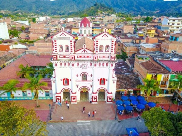 Medellín: Private Guatapé Tour W/ Breakfast, Lunch & Cruise - Directions