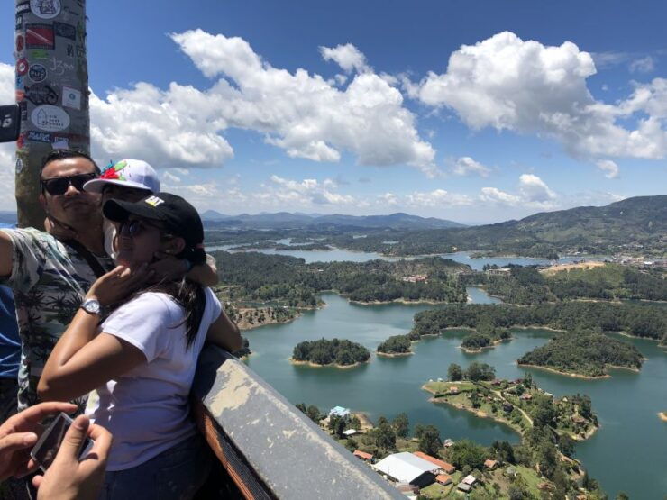 Medellín: Private Guatapé With Peñol Tickets and Boat Ride - Experience Highlights