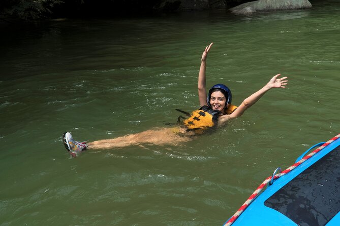 Medellin Private Tour to Rio Verde: Jungle Hiking and Rafting (Feb ) - Tour Highlights