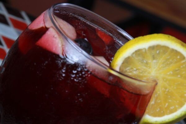 Medellín Pub Crawl Tour With Drinks - Additional Information