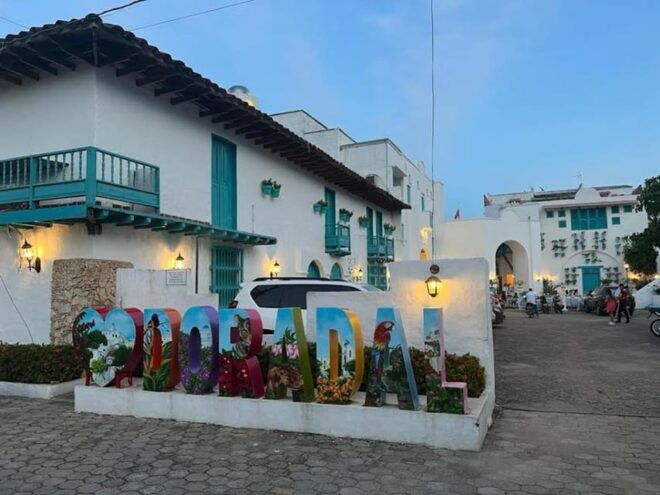 MEDELLIN: SANTORINI TOUR + THE RING SPA + SWIMMING POOL - Pickup and Drop-off Locations