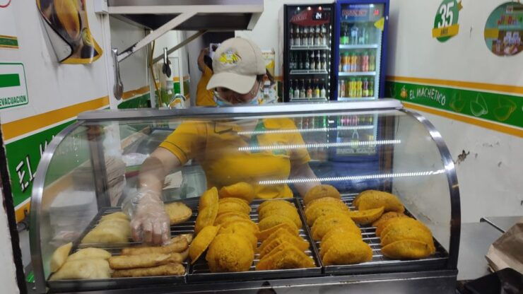 Medellin: Street Food and Poblado Rooftop Tour With a Local - Tour Overview