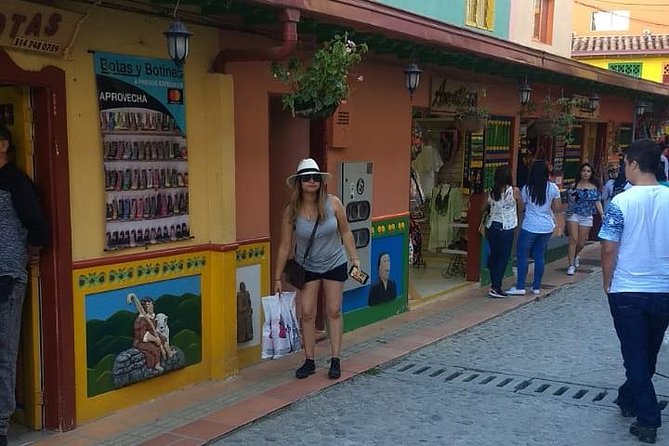Medellin, Surrounding Villages and Coffee Tour 6 Nights 7 Days - Tour Details