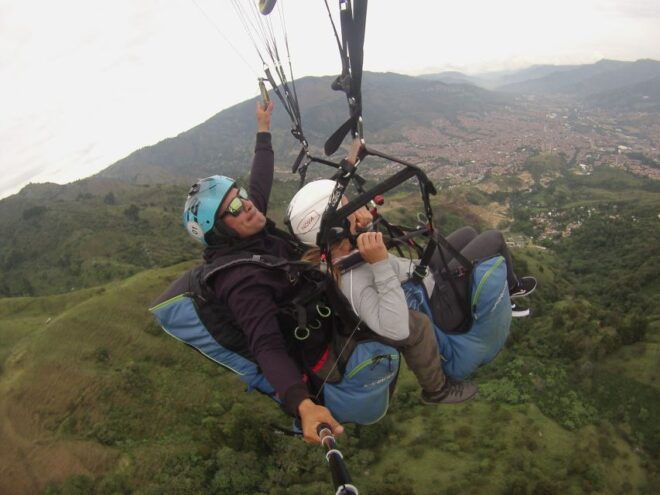 Medellín: Valley Paragliding Trip With Certified Pilots - Participant Information