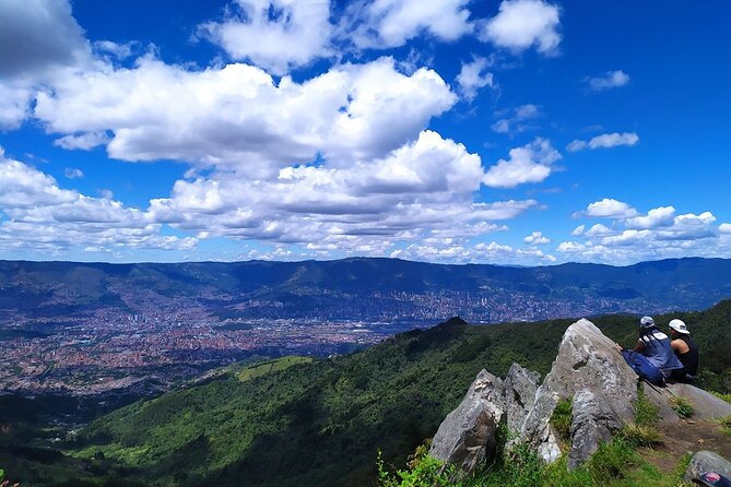 Medellín Viewpoints Private Hiking Tour (Feb ) - Tour Highlights