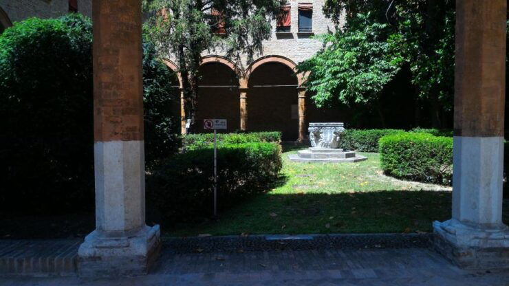 Medieval Ferrara and the Jewish Ghetto Walking Tour - Activity Details