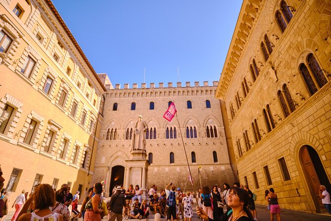 Medieval Gems of Tuscany: Siena, San Gimignano and Monteriggioni - Guided Tour of Siena