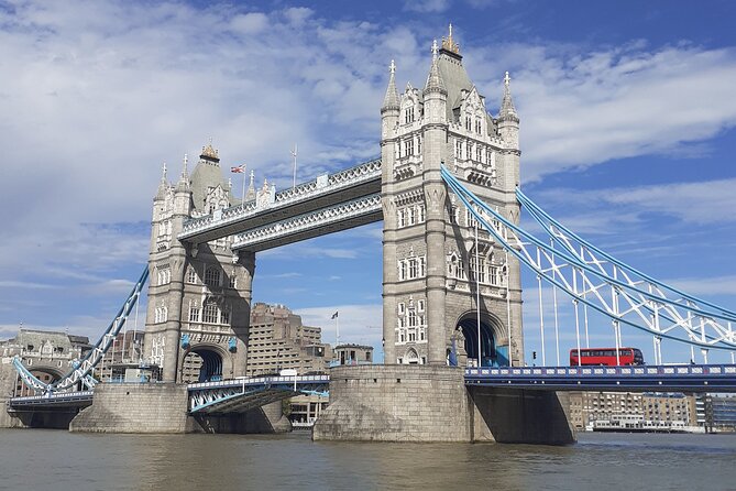 Medieval History Walking Tour From the Tower of London - Tour Highlights