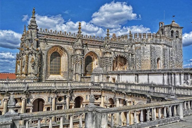 Medieval Knights Templar and Alcobaça Private Day Trip From Lisbon - Pickup Options