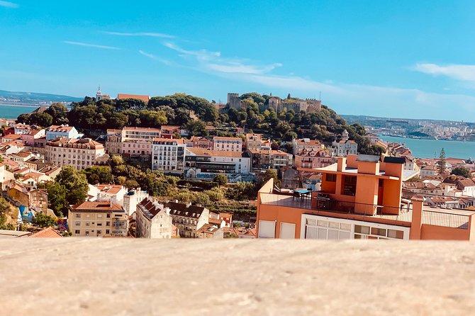 Medieval Tour (1:30h) - Guides Insights on Portugals Medieval Period