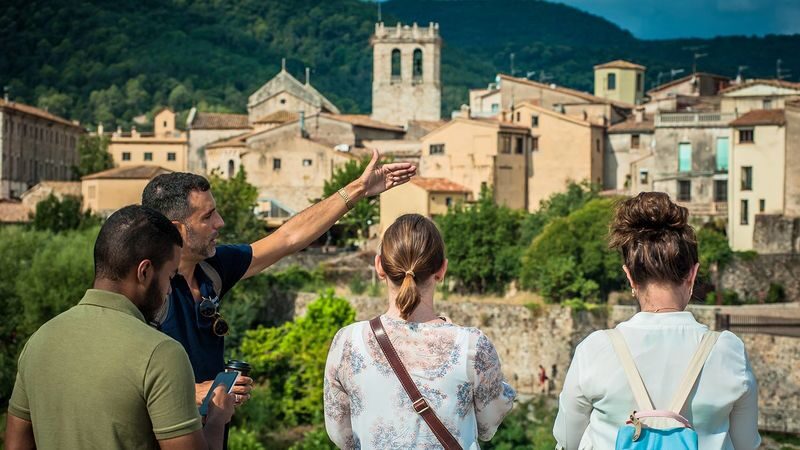 Medieval villages day tour from Barcelona - A full day beyond Barcelona’s city streets