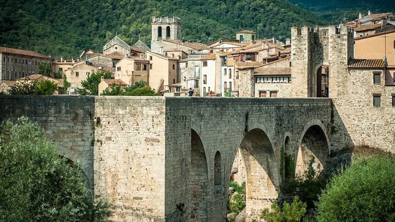 Medieval villages day tour from Barcelona - Is the price worth it?