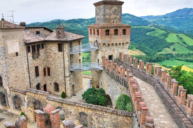 Medieval Villages Tour & Cremona Stradivaris Town, From Milan - Inclusions and Exclusions