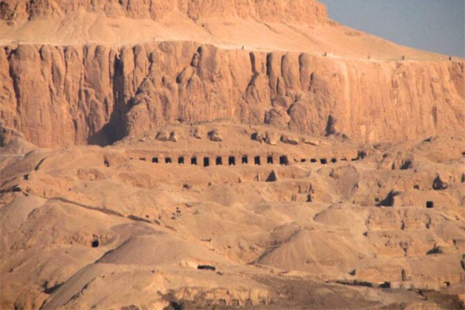 Medinat Habu, Valley of Artisan and Valley Queens Of Luxor Tour - Meeting and Pickup Details