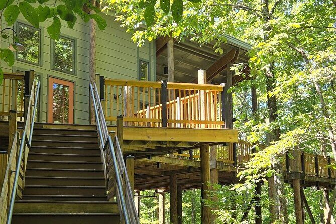 Meditative, Forest Bathing Hike followed by Yoga on the Deck - Exploring the Meditative Forest Bathing Hike and Yoga Experience in Nashville