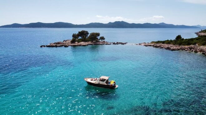 Medium Day Luxury Private Boat Tour in Elaphiti Islands - Suitability and Requirements