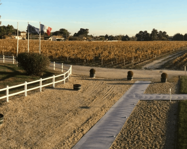 Médoc Wine Tour From Bordeaux: 2 Wineries & 6 Wines - Wineries Included in the Tour