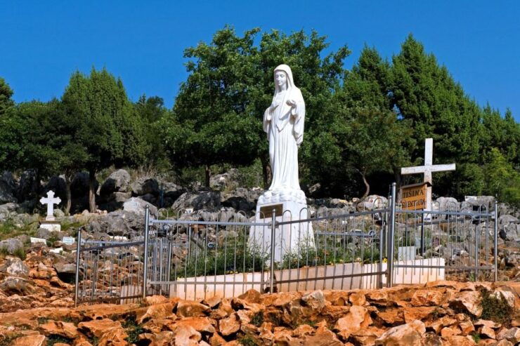 Međugorje and Apparation Hill Private Tour From Dubrovnik - Tour Duration and Guide Information