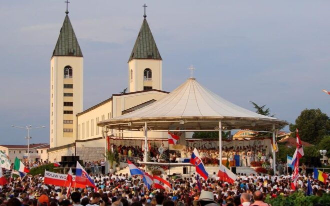 MeđUgorje With Apparition Hill and Mostar Private Tour - Included Services