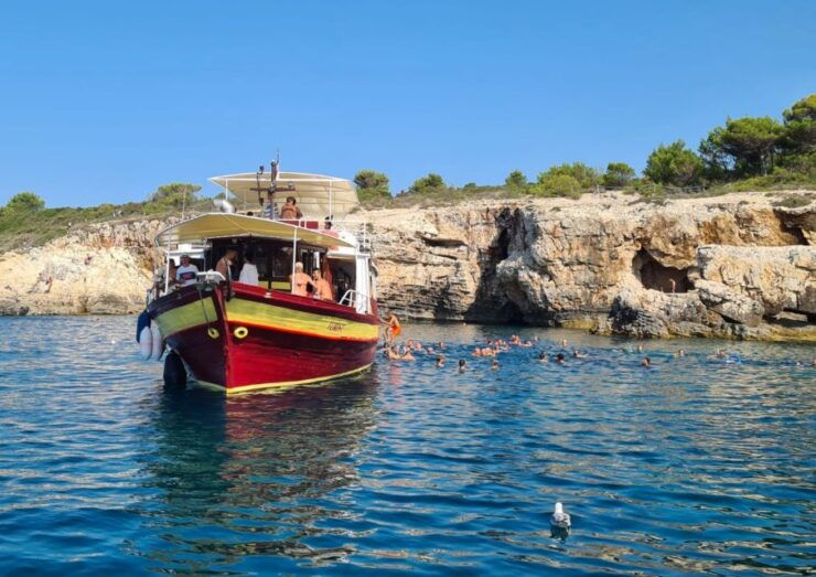 Medulin: Boat Cruise to Kamenjak/Ceja With Lunch and Drinks - Booking and Duration