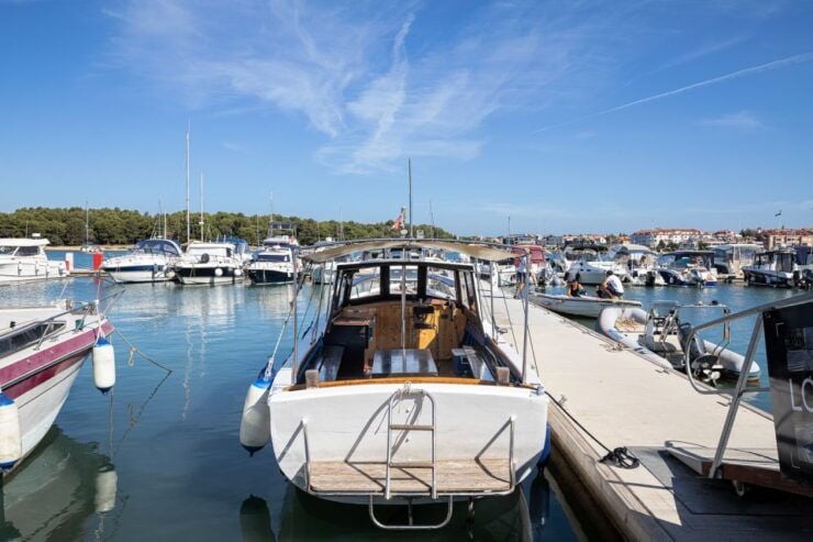 Medulin: Private Boat Tour With Swimming, Caves, and Islands - Experience Highlights