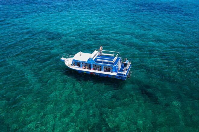 Medulin: Private Glass Bottom Boat Tour to Levan Island - Onboard Amenities