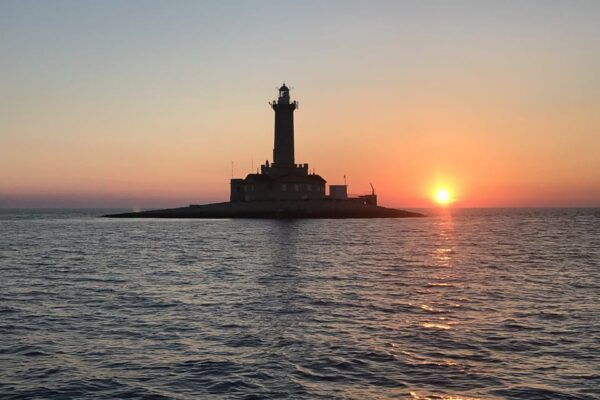 Medulin: Private Sunset Cruise With Dolphin Watching - Cancellation Policy
