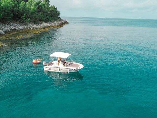 Medulin: Speedboat Adventure With Cave & Island Snorkeling - Inclusions