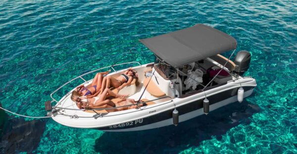 Medulin: Speedboat Adventure With Cave & Island Snorkeling - Speedboat Ride to Porer