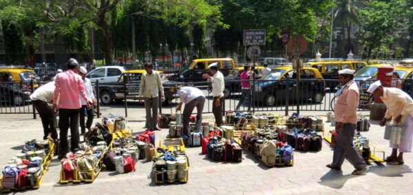 Meet Dabbawala Visit Dhobi Ghat & Dharavi Slum With Train - Additional Information
