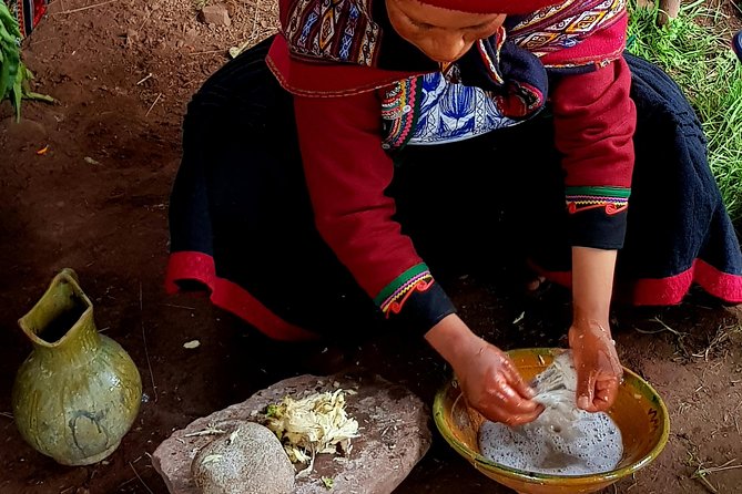 Meet Quechua People, Food & Traditions - Village Visit Outside Chincheros