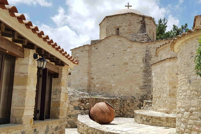 Meet the Locals of Troodos Mountains - Aromatic Wines and Delectable Sweets
