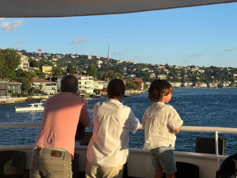 Mega Lufer Sightseeing Cruise with Audio Guide in Istanbul - Should you book the Mega Lüfer cruise?