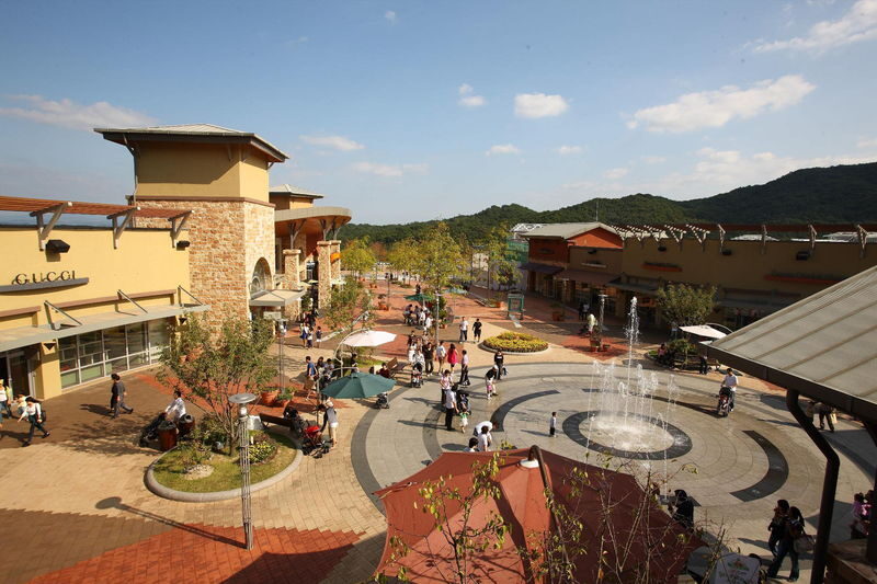 Mega Phactory & Yeoju Premium Outlets Full-Day Shopping Experience - Who this outing suits best