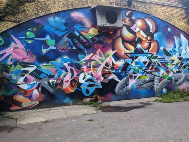 Mega Street Art, Mural, Graffiti Private Tour - Berlin: 3-Hour Street Art Tour