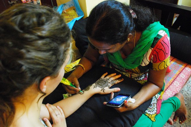 Mehendi Art Class in Pondicherry - Workshop Details