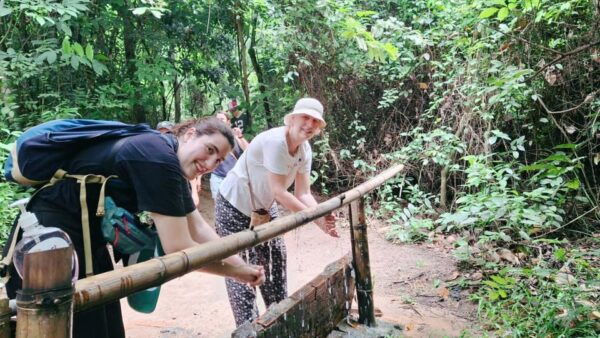 Mekong 1 Day Tour Can Tho - Floating Market & Cu Chi Tunnels - Additional Tips for Travelers