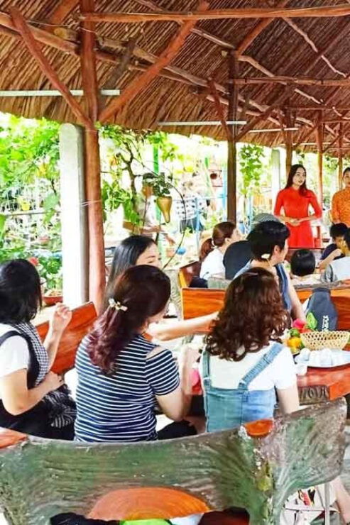 Mekong Delta Daily Tour From Ho Chi Minh City - Itinerary Breakdown