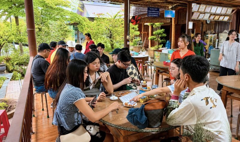 Mekong Delta Full-Day Small Group Tour with Japanese Guide - Is $32.19 good value?