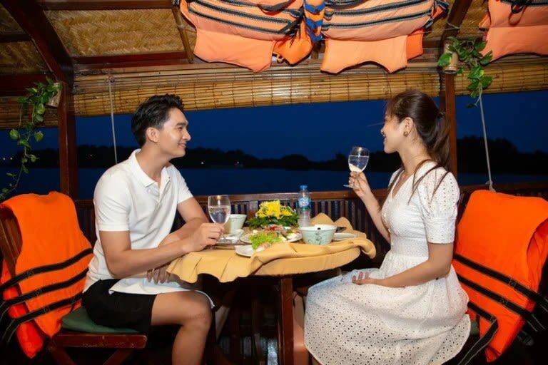 Mekong Princess Dining Cruise by Victoria Can Tho - Dinner, menu changes, and what is included