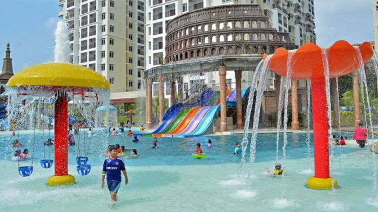 Melaka: Bayou Lagoon Waterpark Admission Ticket - Host or Greeter Services