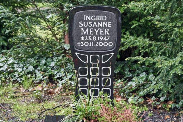 Melaten Cemetery: Guided Tour With All Senses - The Sum Up