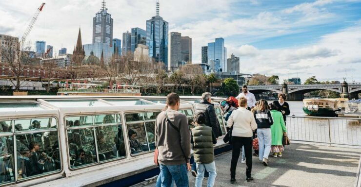 Melbourne: 1-Hour Gardens and Sporting Precinct River Cruise - Experience Highlights