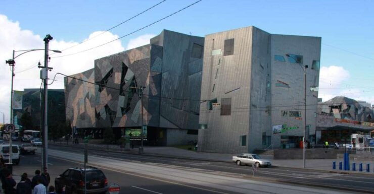 Melbourne 3-Hour Small Group Tour With Beach Boxes - Tour Highlights